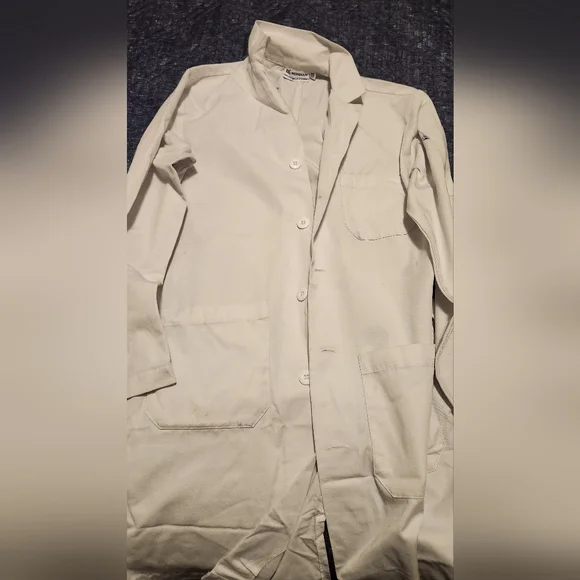 Button-Up Lab Coat - Picture 1 of 2